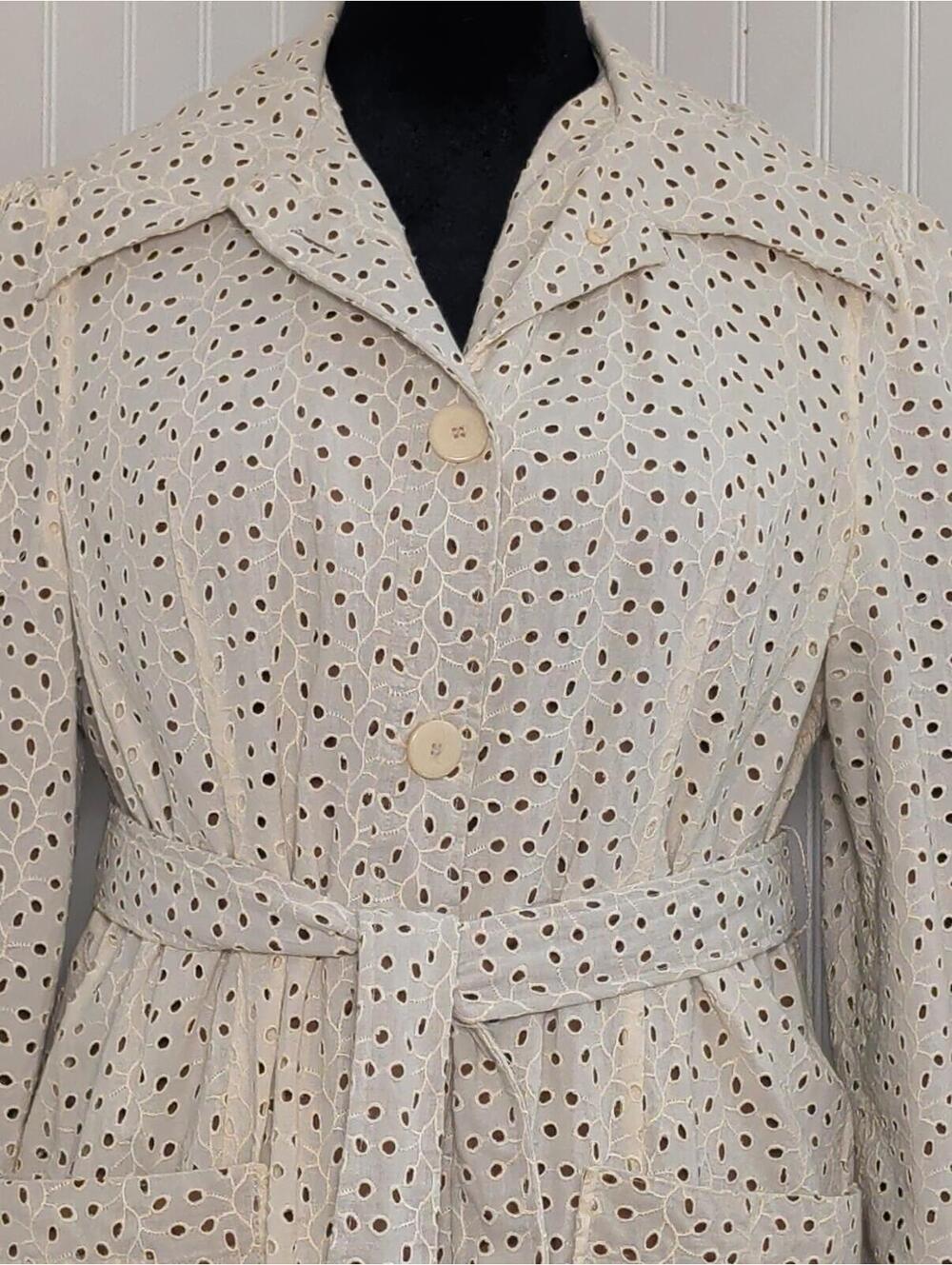 Vintage DKNY Eyelet Button-Up Coat with Belt Size Large
